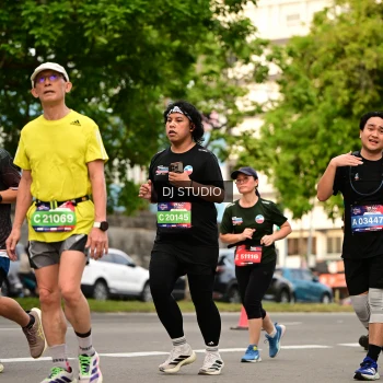 Runner Photo 4153645