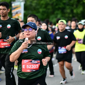 Runner Photo 4153658