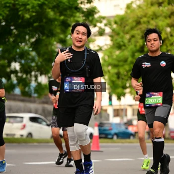 Runner Photo 4153670