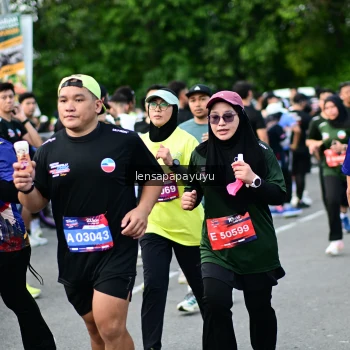 Runner Photo 4153672