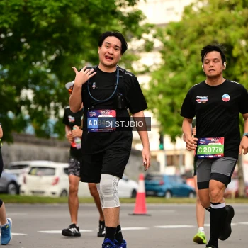 Runner Photo 4153673