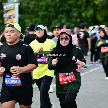 Runner Photo 4153674