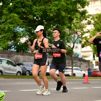 Runner Photo 4153717