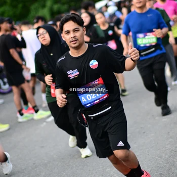 Runner Photo 4153722