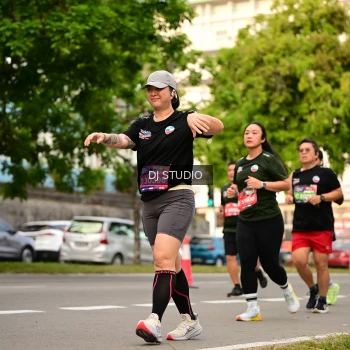 Runner Photo 4153733