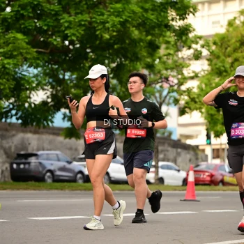 Runner Photo 4153736