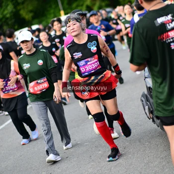 Runner Photo 4153748