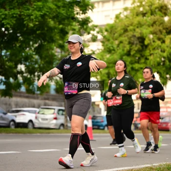 Runner Photo 4153750