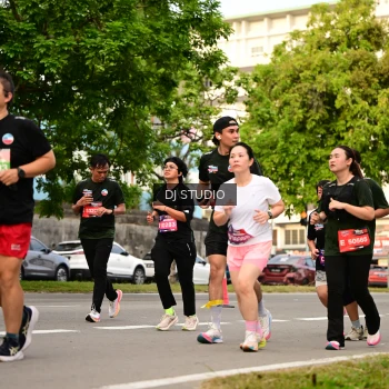 Runner Photo 4153757