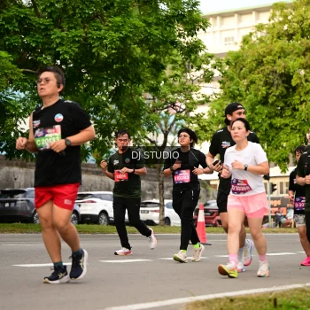 Runner Photo 4153763