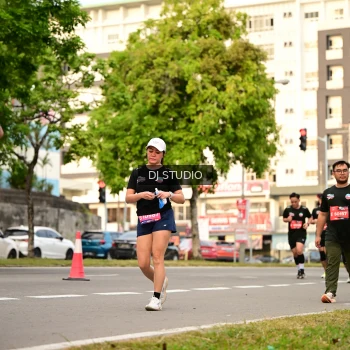 Runner Photo 4153780