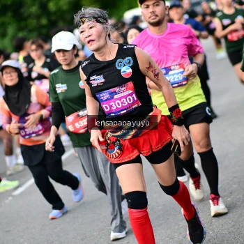 Runner Photo 4153784