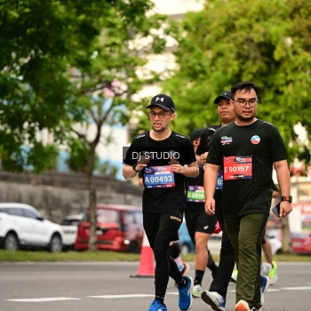 Runner Photo 4153802