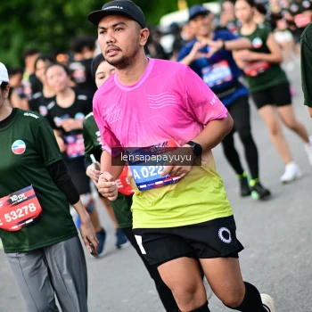 Runner Photo 4153804