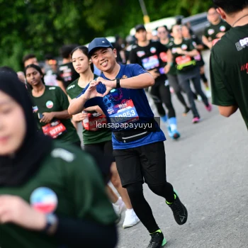 Runner Photo 4153809