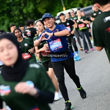 Runner Photo 4153812