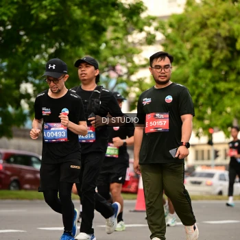 Runner Photo 4153816