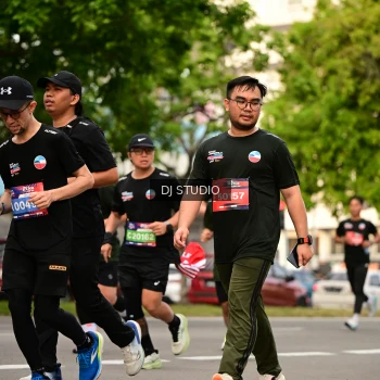 Runner Photo 4153824