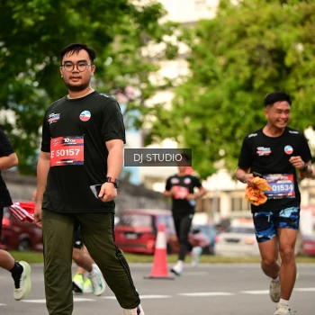 Runner Photo 4153829