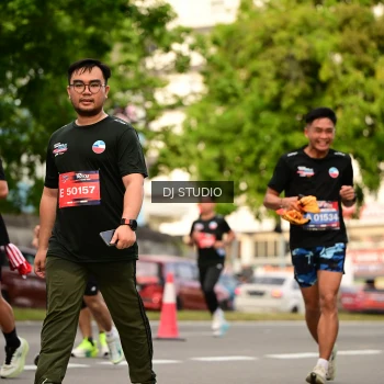 Runner Photo 4153831