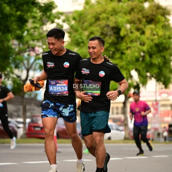 Runner Photo 4153842