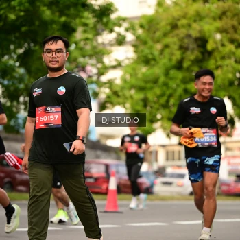 Runner Photo 4153847