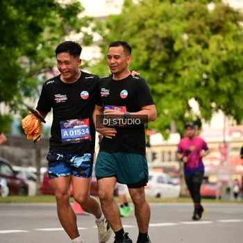 Runner Photo 4153851