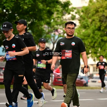 Runner Photo 4153854