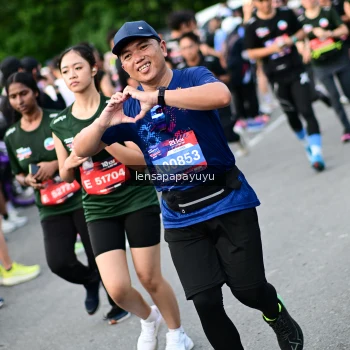 Runner Photo 4153855