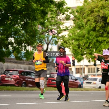 Runner Photo 4153860