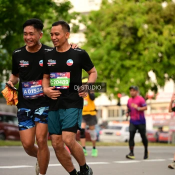 Runner Photo 4153861