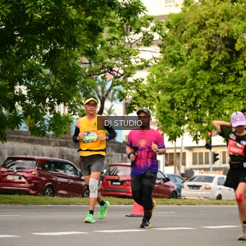 Runner Photo 4153862