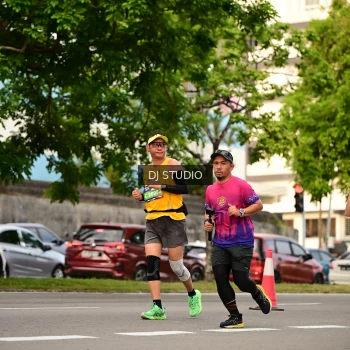Runner Photo 4153870