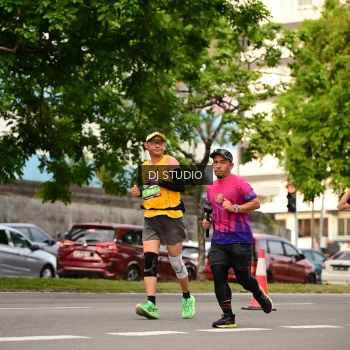 Runner Photo 4153871