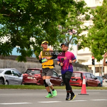 Runner Photo 4153883