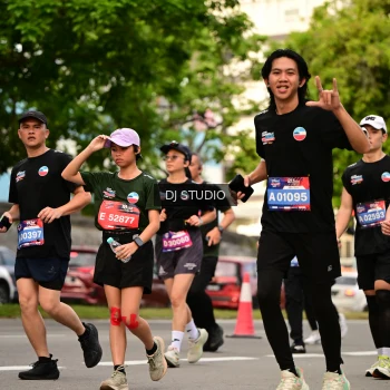 Runner Photo 4153891