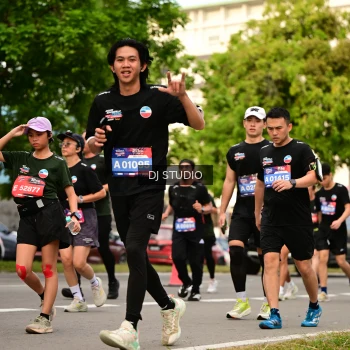 Runner Photo 4153899