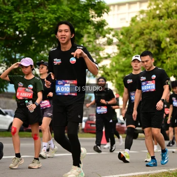 Runner Photo 4153900