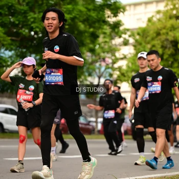Runner Photo 4153906