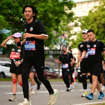 Runner Photo 4153912