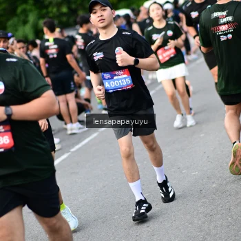 Runner Photo 4153917