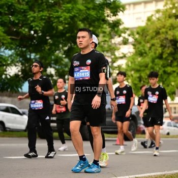 Runner Photo 4153921