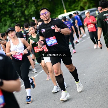 Runner Photo 4153939