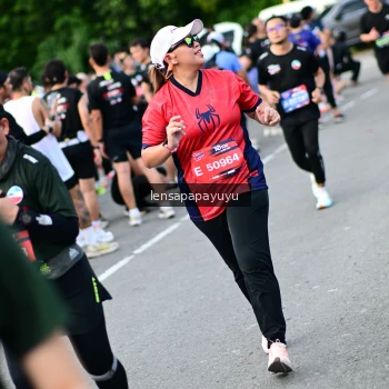 Runner Photo 4153976