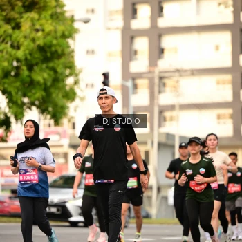 Runner Photo 4153988