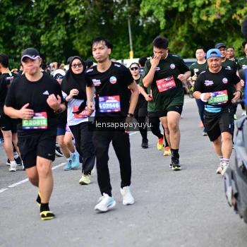 Runner Photo 4153999
