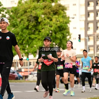 Runner Photo 4154007