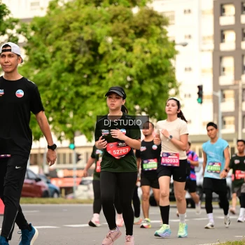 Runner Photo 4154019