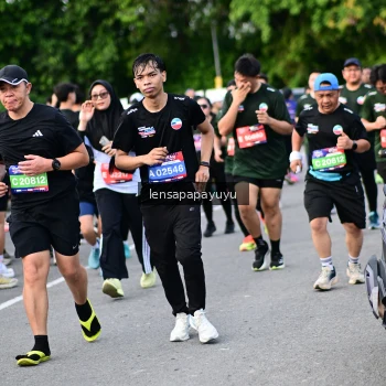 Runner Photo 4154029