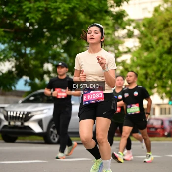 Runner Photo 4154033
